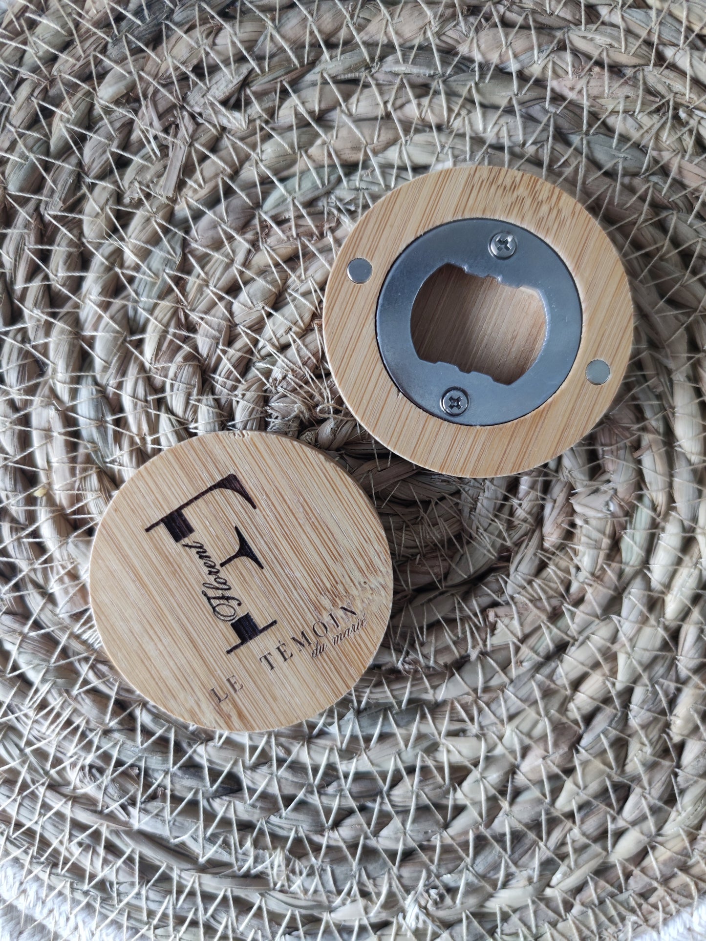 Décapsuleur en Bois Personnalisé - Cadeau Homme, Témoin & Anniversaire