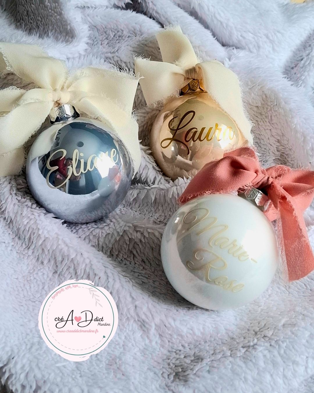 BOULE DE NOEL en verre