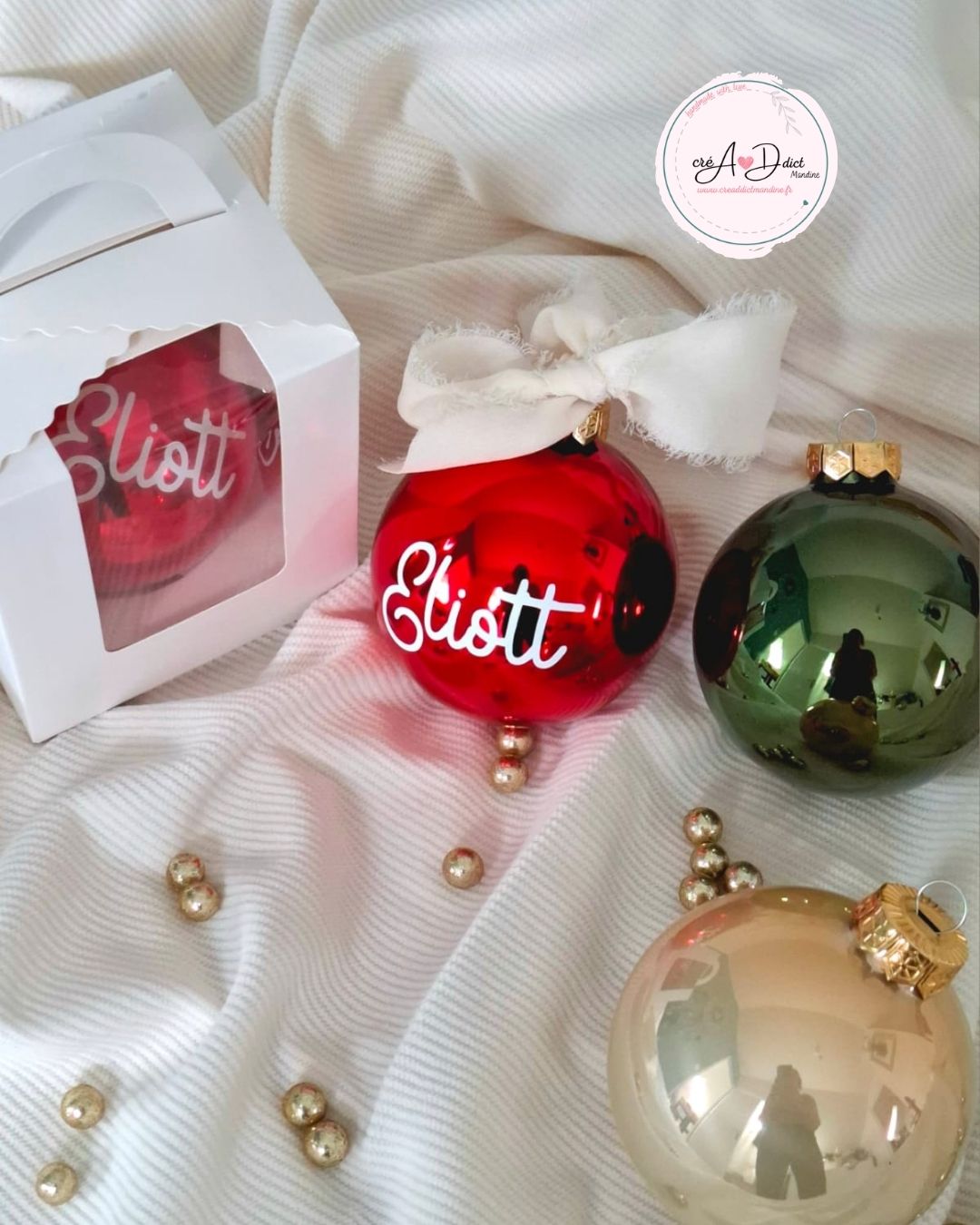 Boule de noel rouge personnalisé
