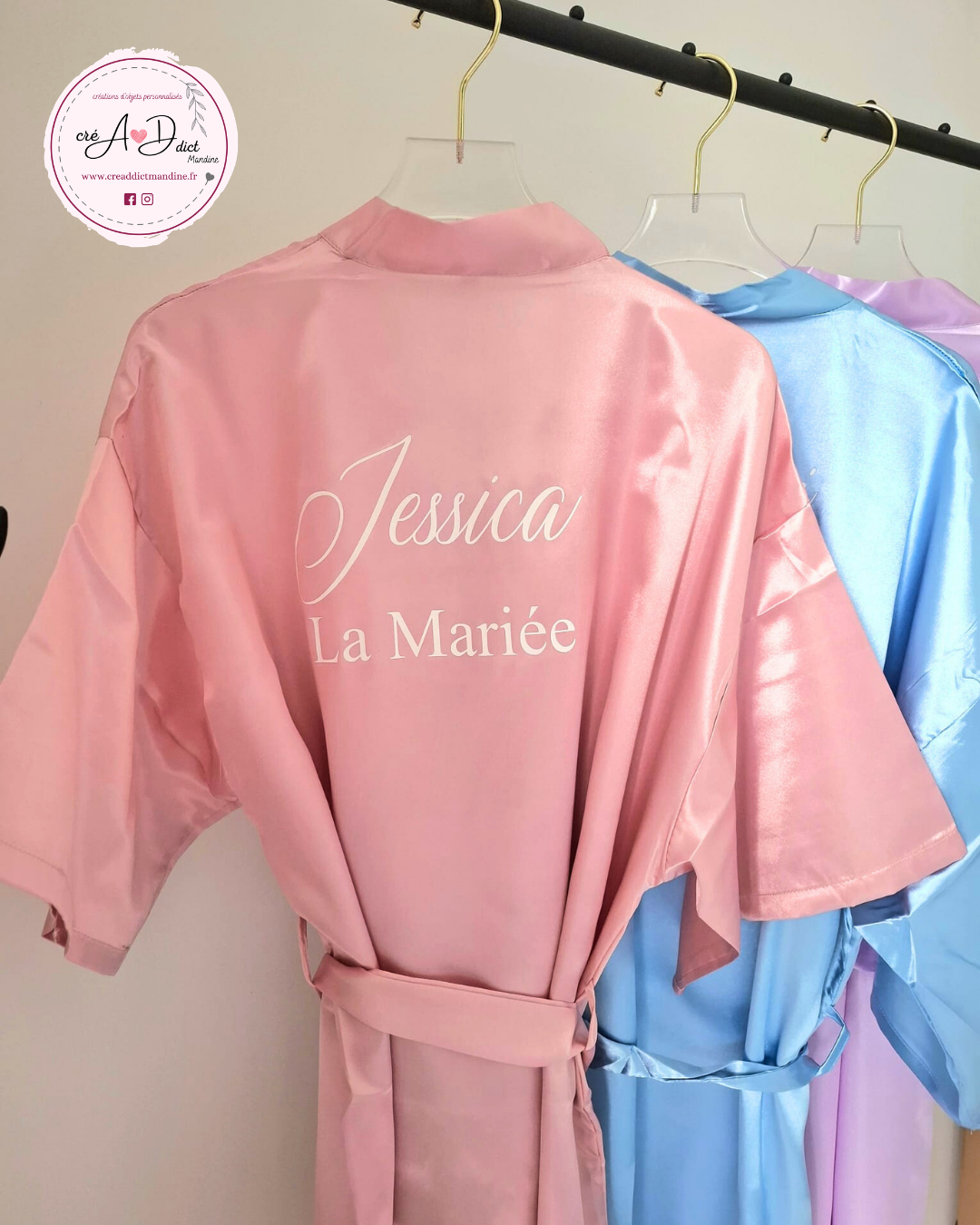 Kimono satin personnalisé témoin et demoiselle d'honneur rose poudré